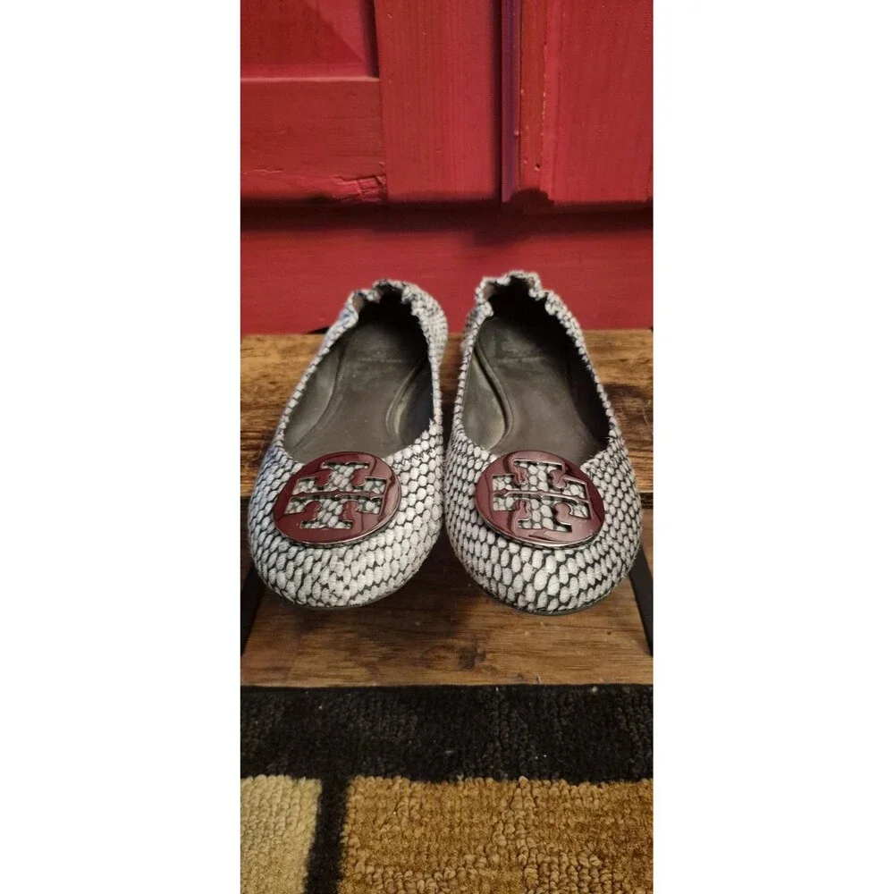 Tory Burch Size 9 Or 9.5 (READ) Reva Calf Hair Snake Print Flats Black White